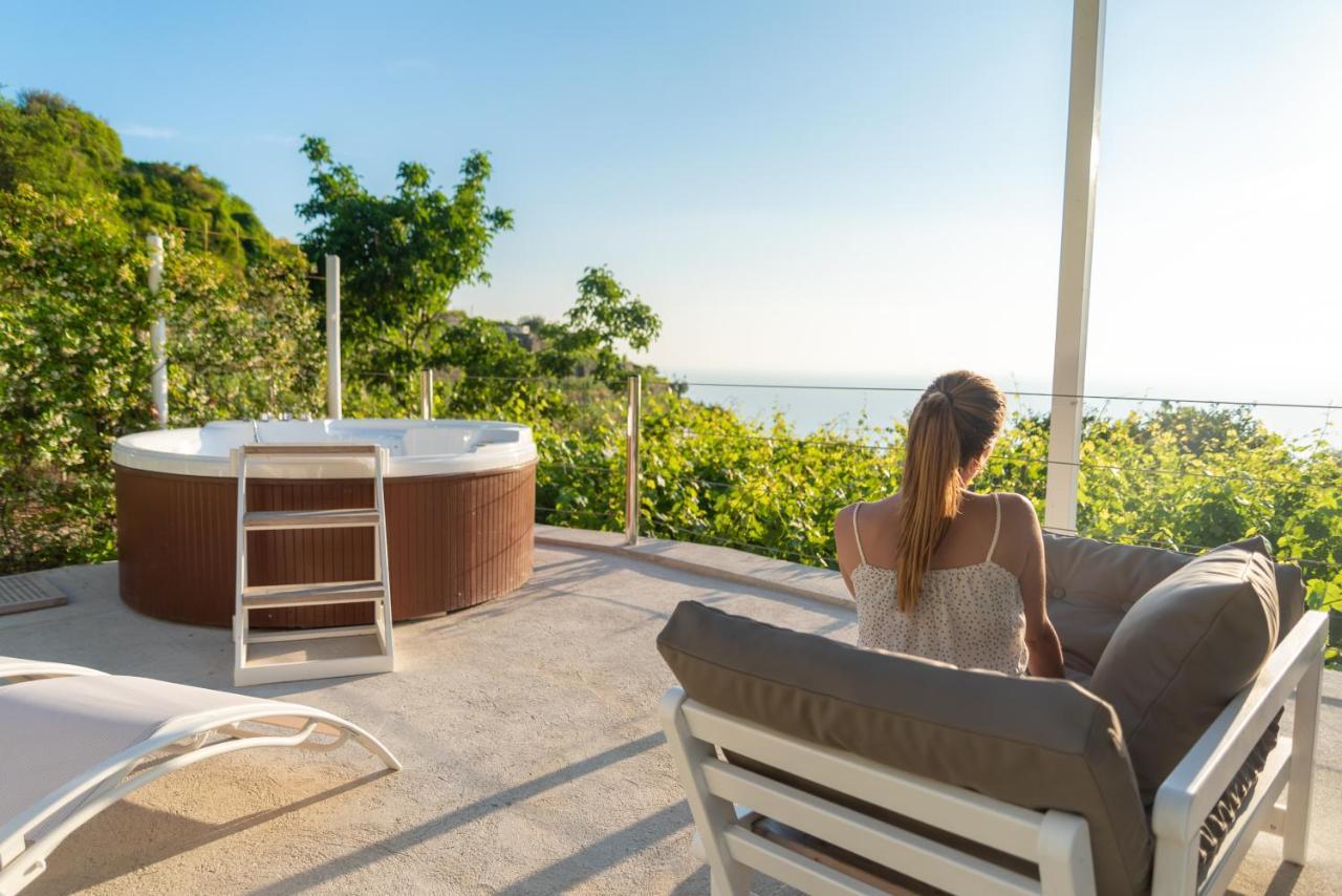 Tenuta C'Est La Vie Forio  ภายนอก รูปภาพ