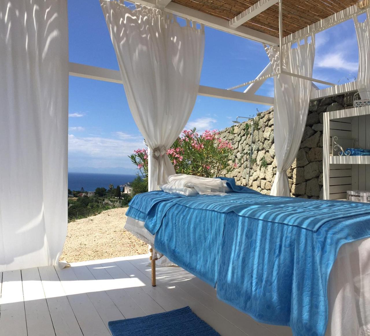Tenuta C'Est La Vie Forio  ภายนอก รูปภาพ
