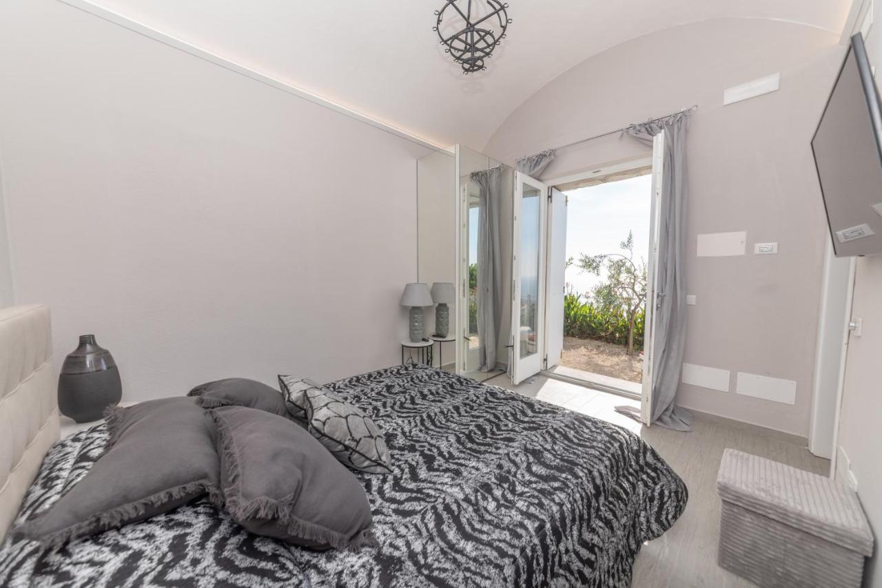 Tenuta C'Est La Vie Forio  ภายนอก รูปภาพ